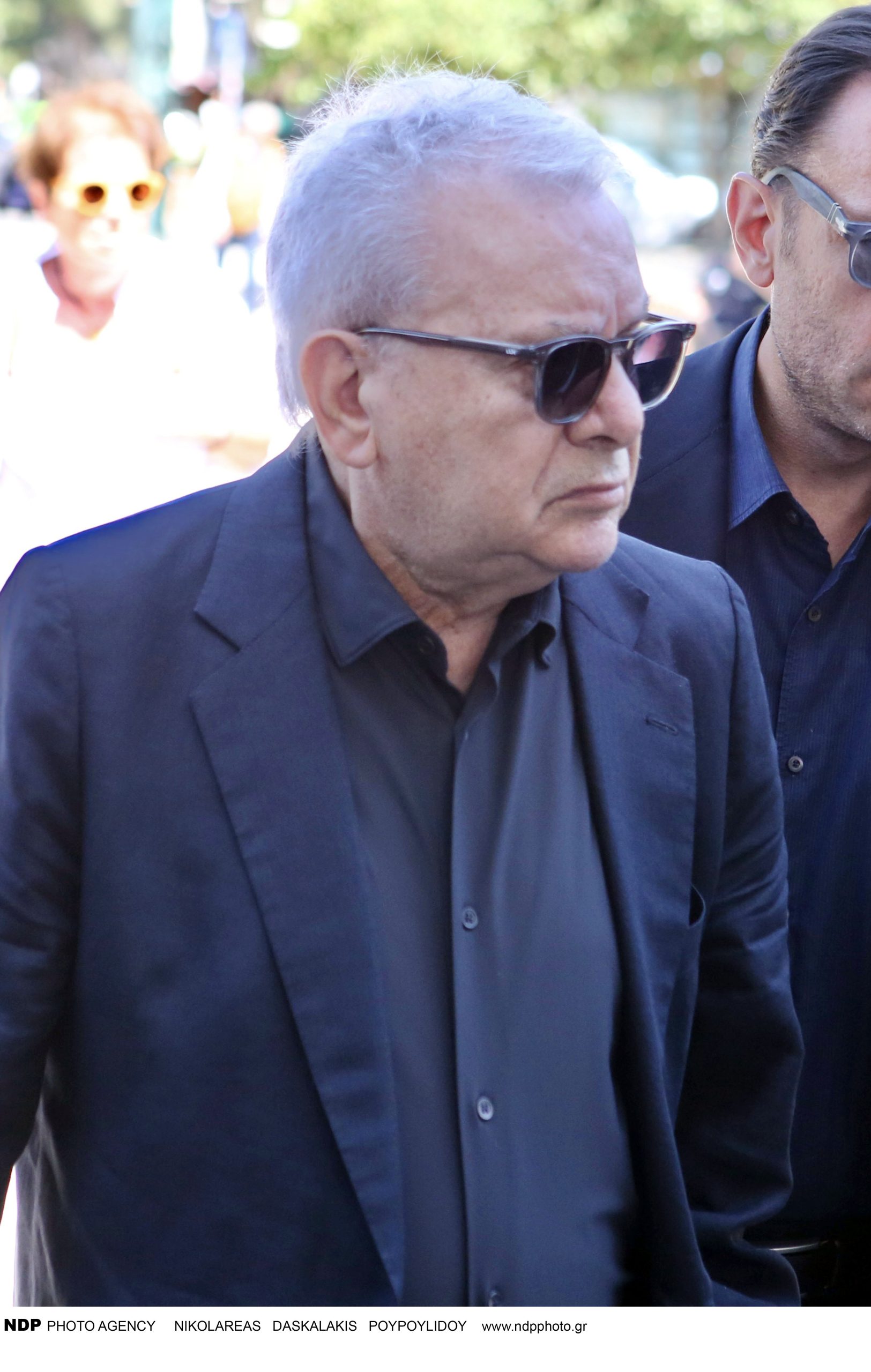 Τελευταίο «αντίο» στη Λένα Σαμαρά στο Α’ Νεκροταφείο Αθηνών 12